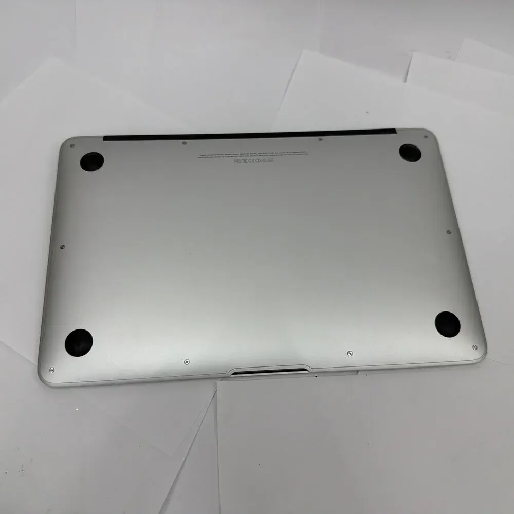 Apple MacBook Air 11-inch A1465 EMC 2631 Silver For Parts No Power